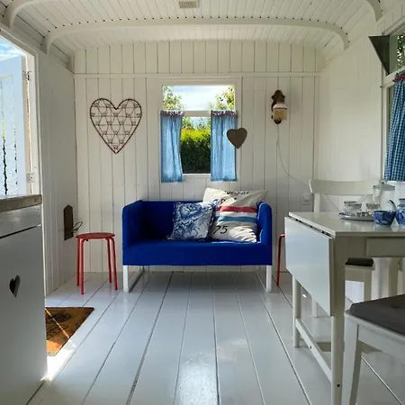 Little Blue House Parque de Campismo